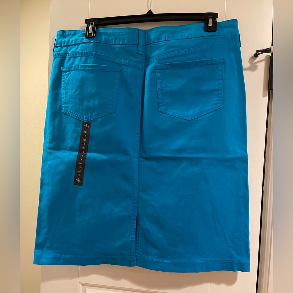 NWT NYDJ Teal Skirt, Size 18 - Picture 2 of 7
